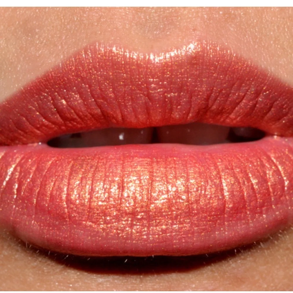 MAC Lipstick “Thrills” – Back to the Beach Collection 🌴 NIB | Limited Edition